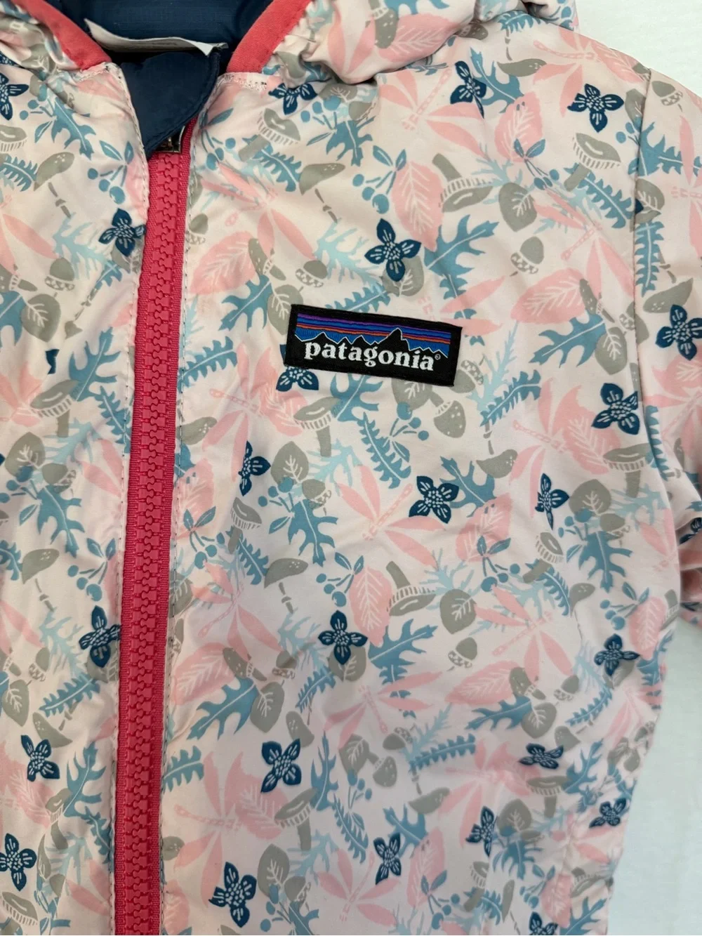 Patagonia Reversible toddler sweater hoody Puffer Jacket